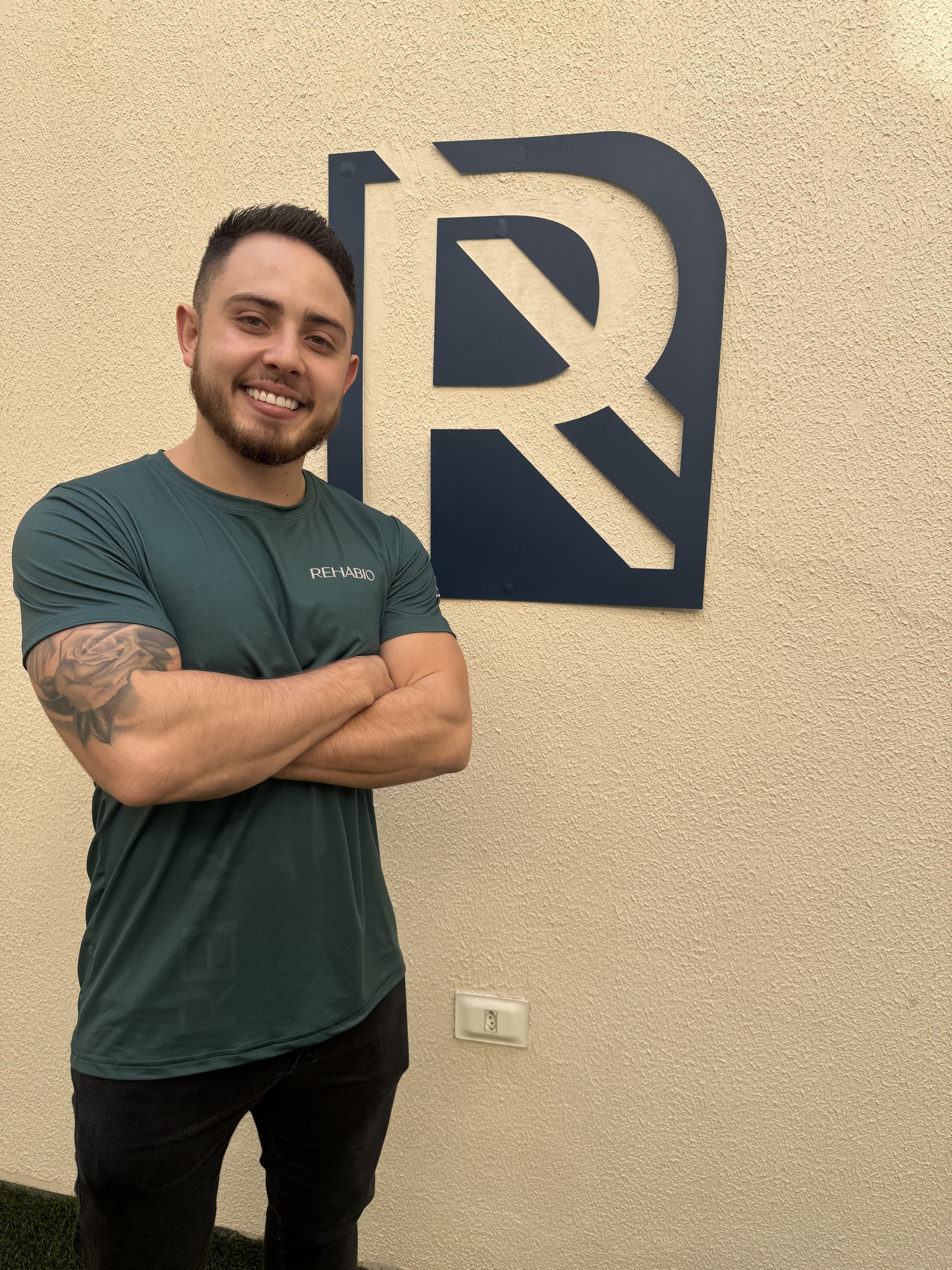 Doutor Gustavo Enrico especialista em lesões no Tatuapé com a Rehabio